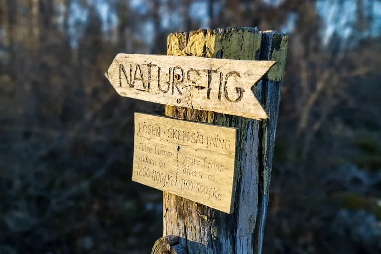 Info-skylt naturstig
